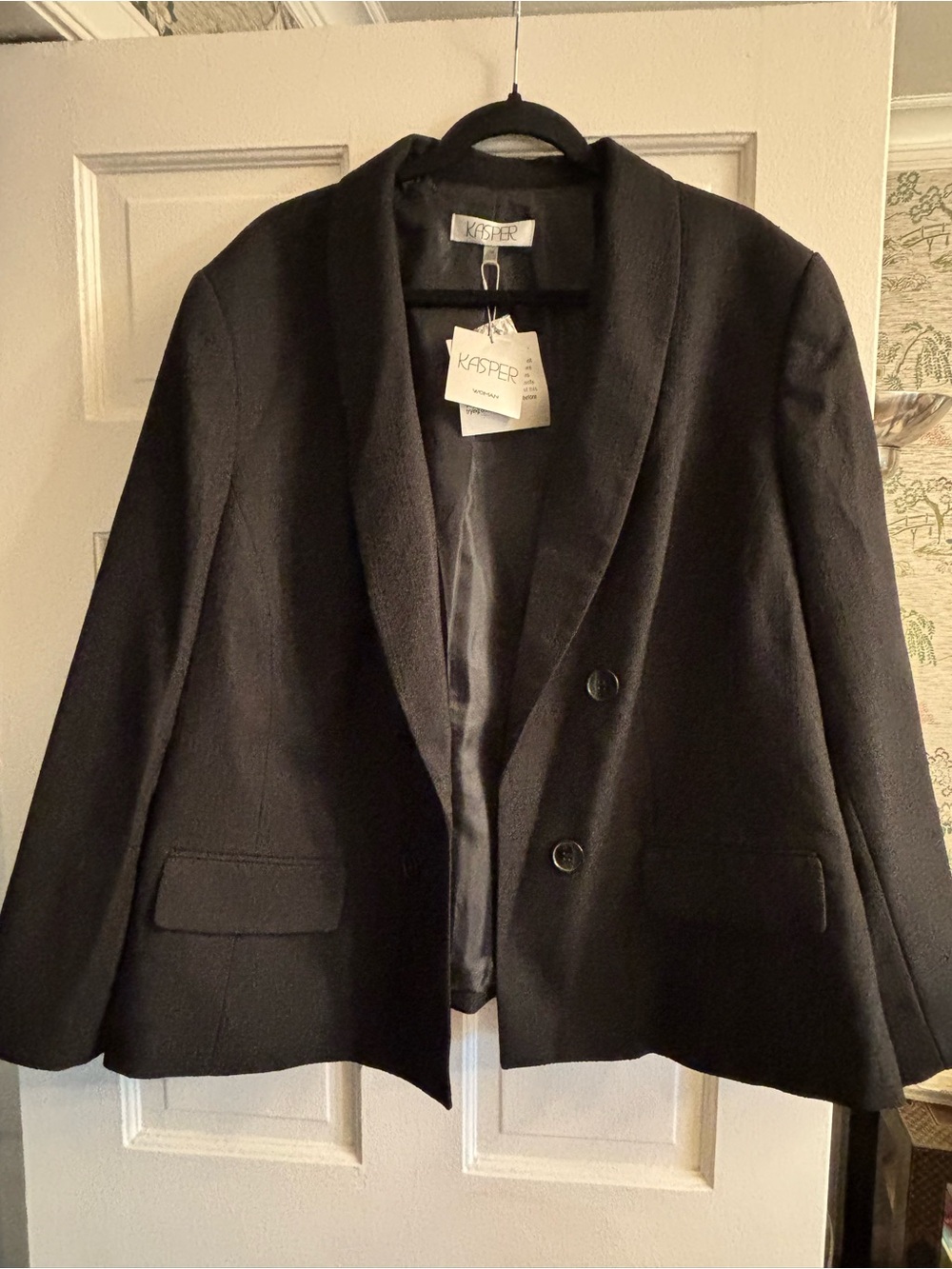 Kasper Black Shawl Collar Double Open Front Button Blazer
Size 22W